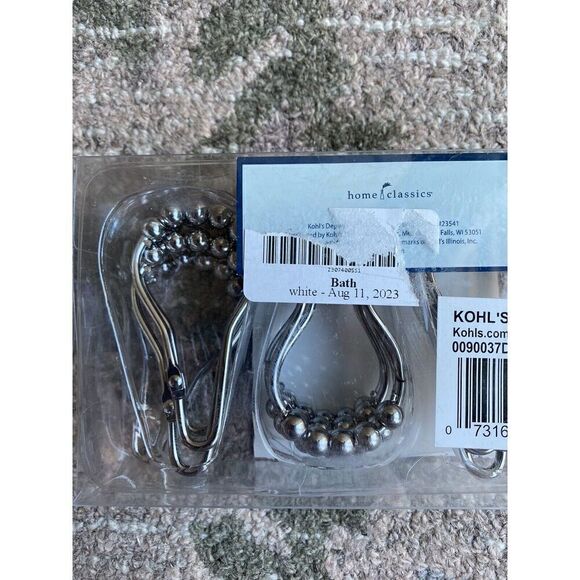 Home Classics Gliding Round Chrome Shower Hooks - Picture 2 of 6